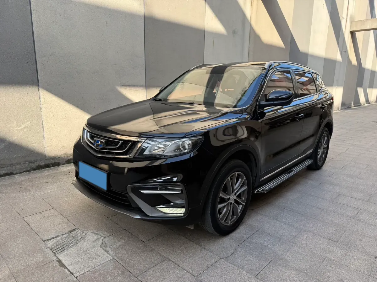 2018 Geely Azkarra 2.0L 141HP L4 6MT,autocango,china used car exporter,china ev exporter,chinese used car exporter,chinese used ev exporter