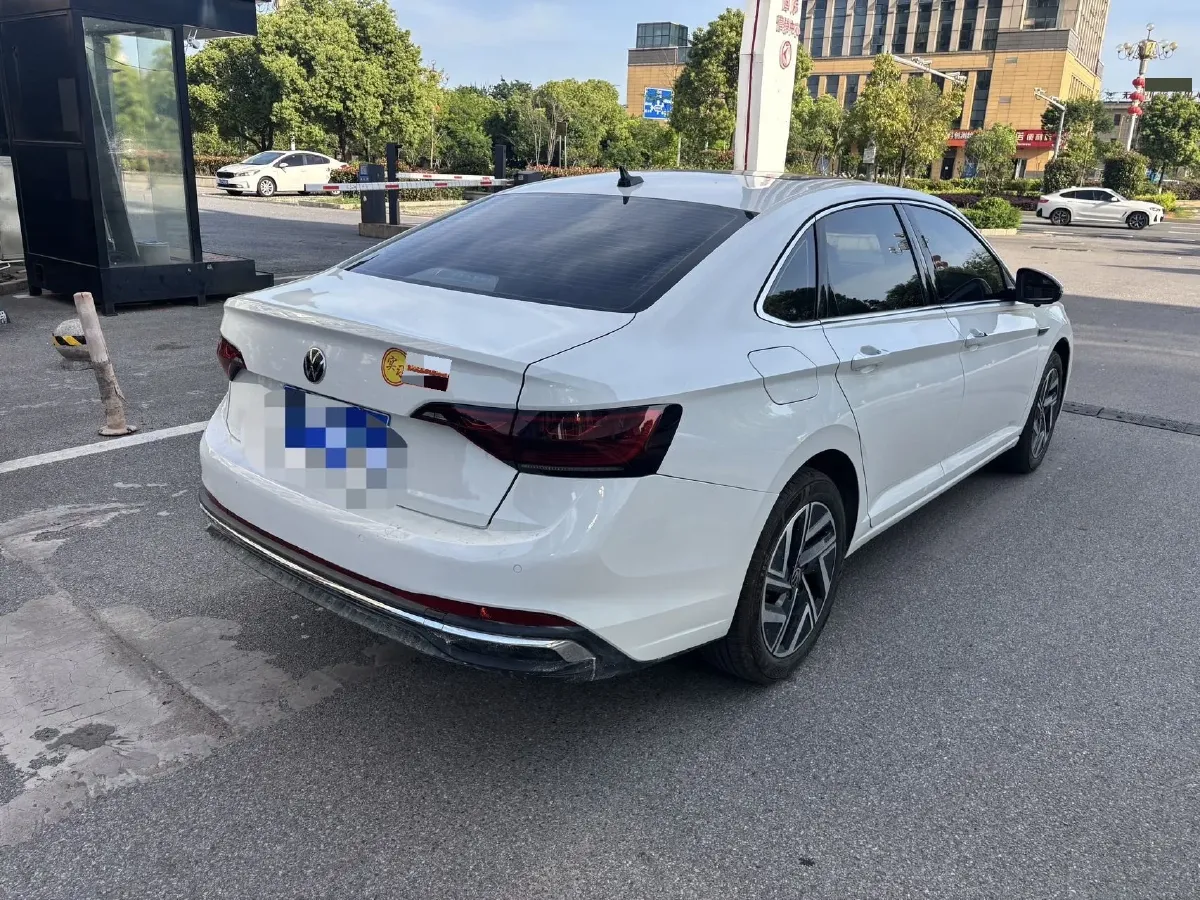 2025 Volkswagen Sagitar 1.5T 160HP L4 7DCT,autocango,china used car exporter,china ev exporter,chinese used car exporter,chinese used ev exporter