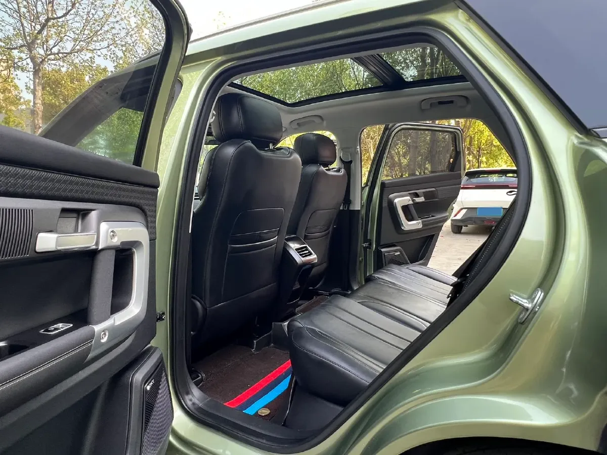 2023 Chery Exploration 06 1.6T 197HP L4 7DCT,autocango,china used car exporter,china ev exporter,chinese used car exporter,chinese used ev exporter