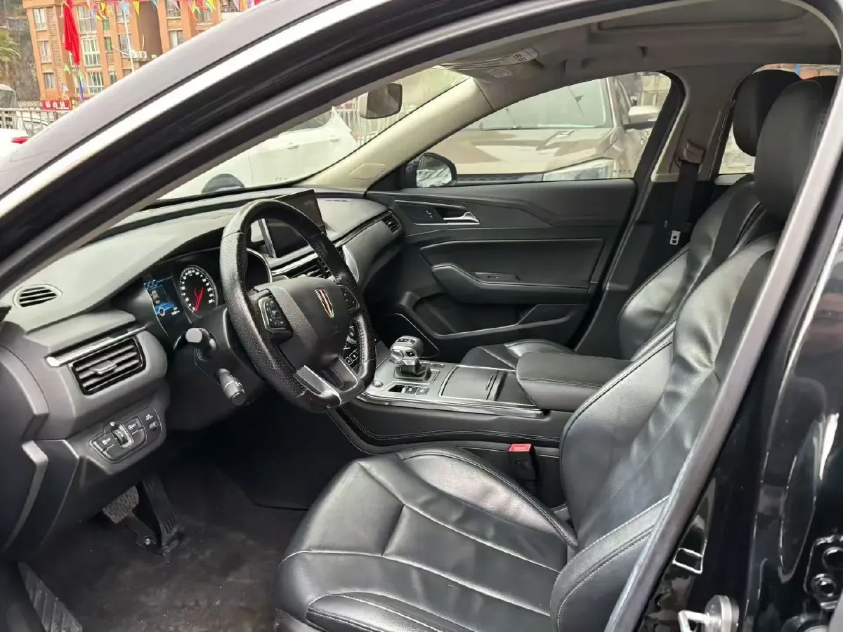 2020 HongQi H5 1.5T 169HP L4 7DCT,autocango,china used car exporter,china ev exporter,chinese used car exporter,chinese used ev exporter