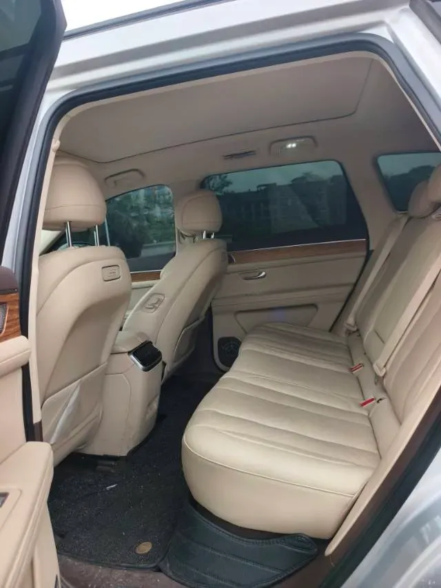 2024 AITO AITO M7 1.5T 152HP L4 REEV 40KWH,autocango,china used car exporter,china ev exporter,chinese used car exporter,chinese used ev exporter