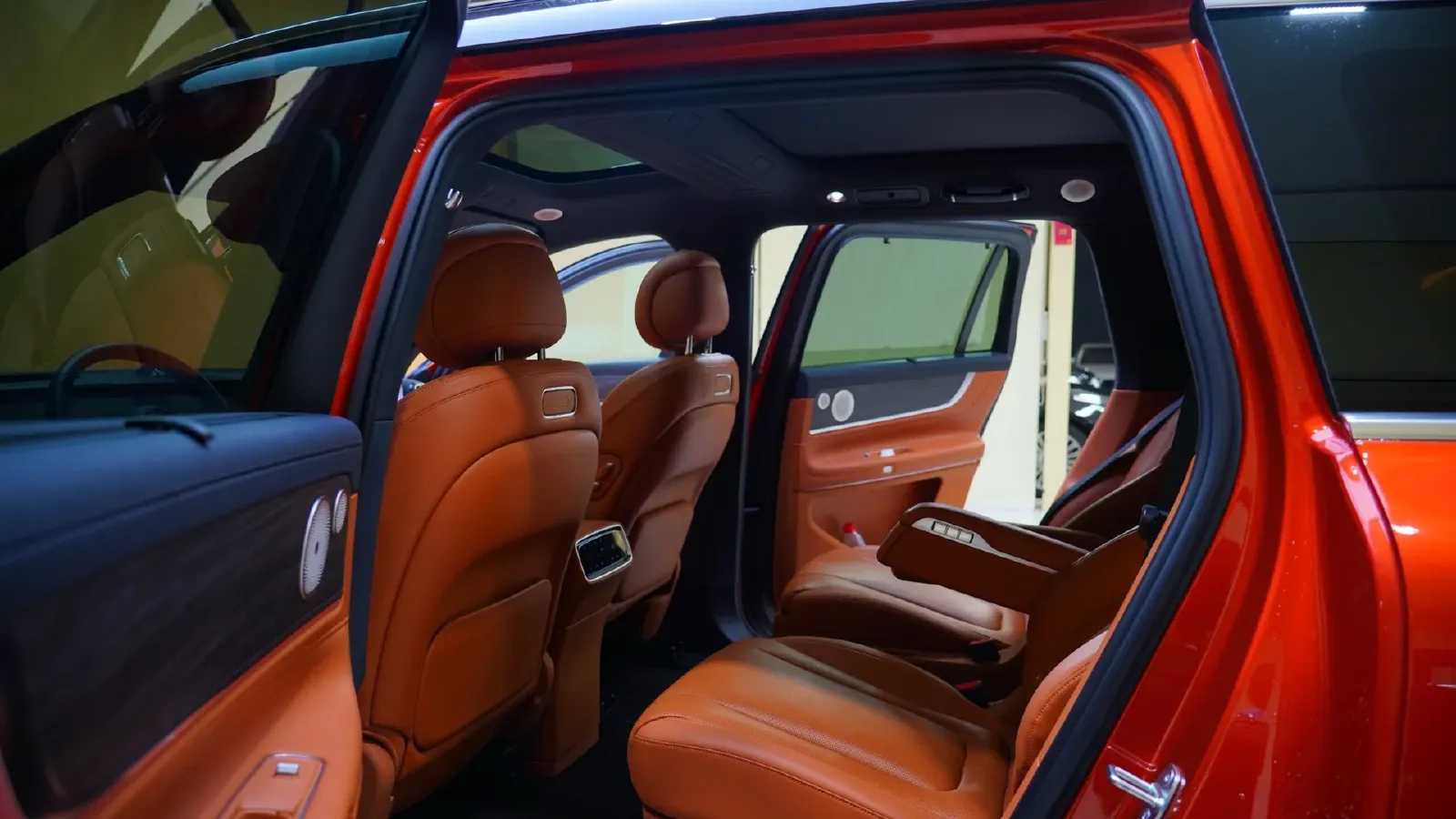 2024 AITO AITO M9 BEV 100KWH,autocango,china used car exporter,china ev exporter,chinese used car exporter,chinese used ev exporter