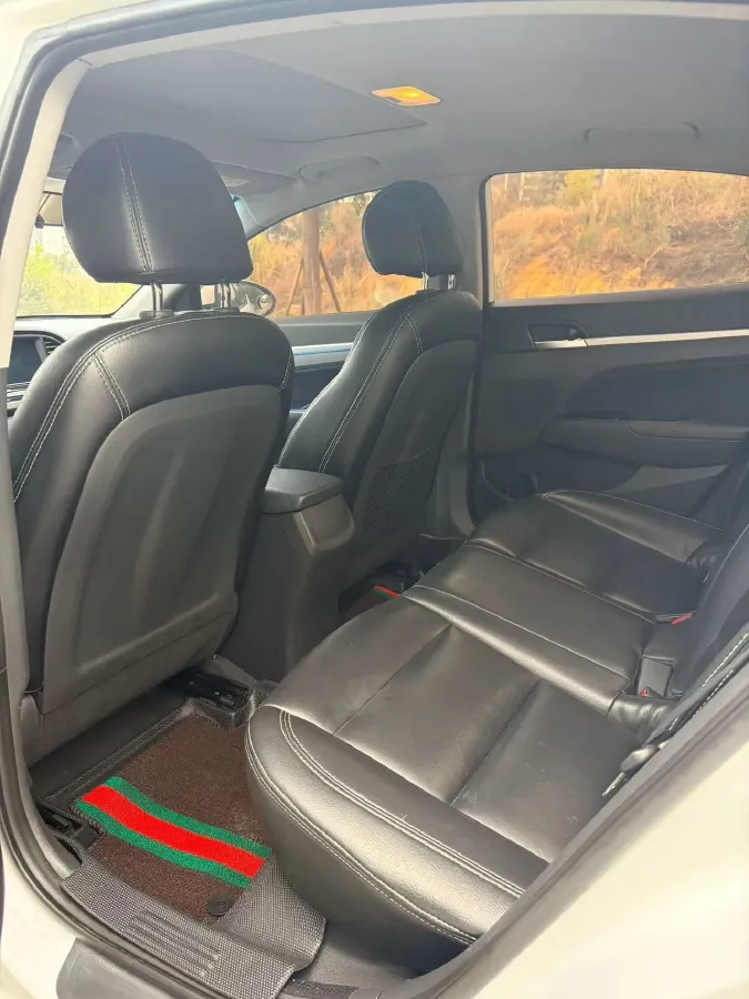 2016 Hyundai Elantra 1.6L 130HP L4 6AT,autocango,china used car exporter,china ev exporter,chinese used car exporter,chinese used ev exporter