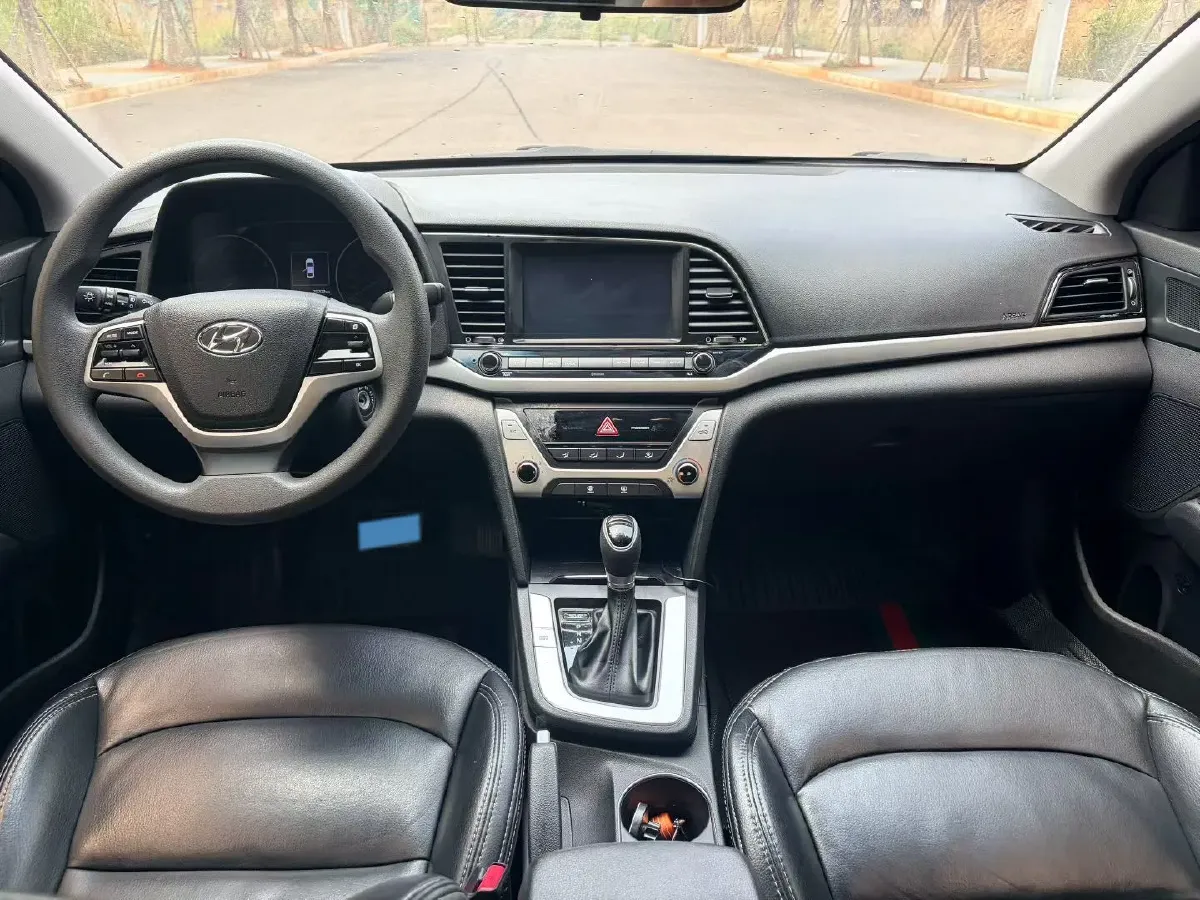 2016 Hyundai Elantra 1.6L 130HP L4 6AT,autocango,china used car exporter,china ev exporter,chinese used car exporter,chinese used ev exporter