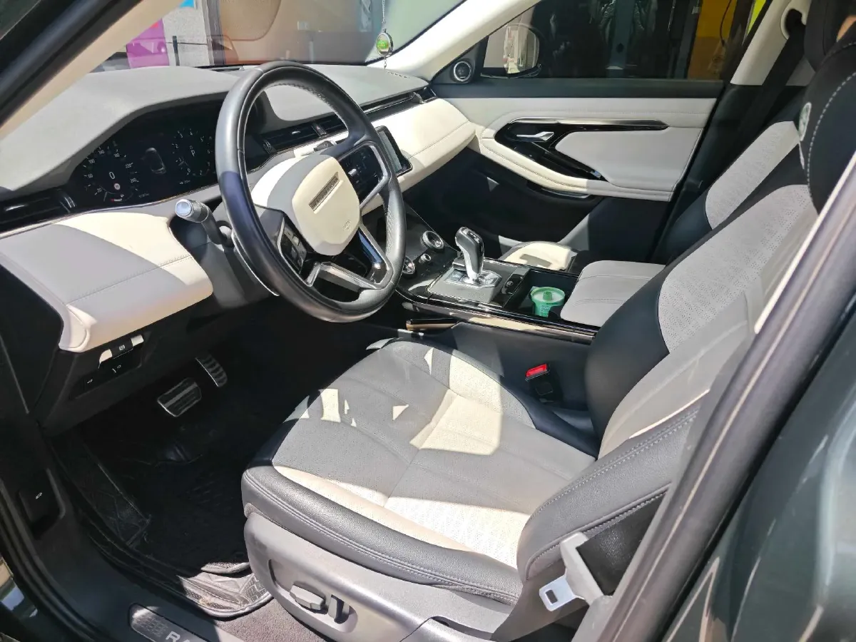 2022 Land Rover Range Rover Evoque 2.0T 249HP L4 9AT,autocango,china used car exporter,china ev exporter,chinese used car exporter,chinese used ev exporter