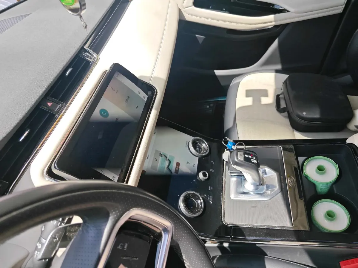 2022 Land Rover Range Rover Evoque 2.0T 249HP L4 9AT,autocango,china used car exporter,china ev exporter,chinese used car exporter,chinese used ev exporter