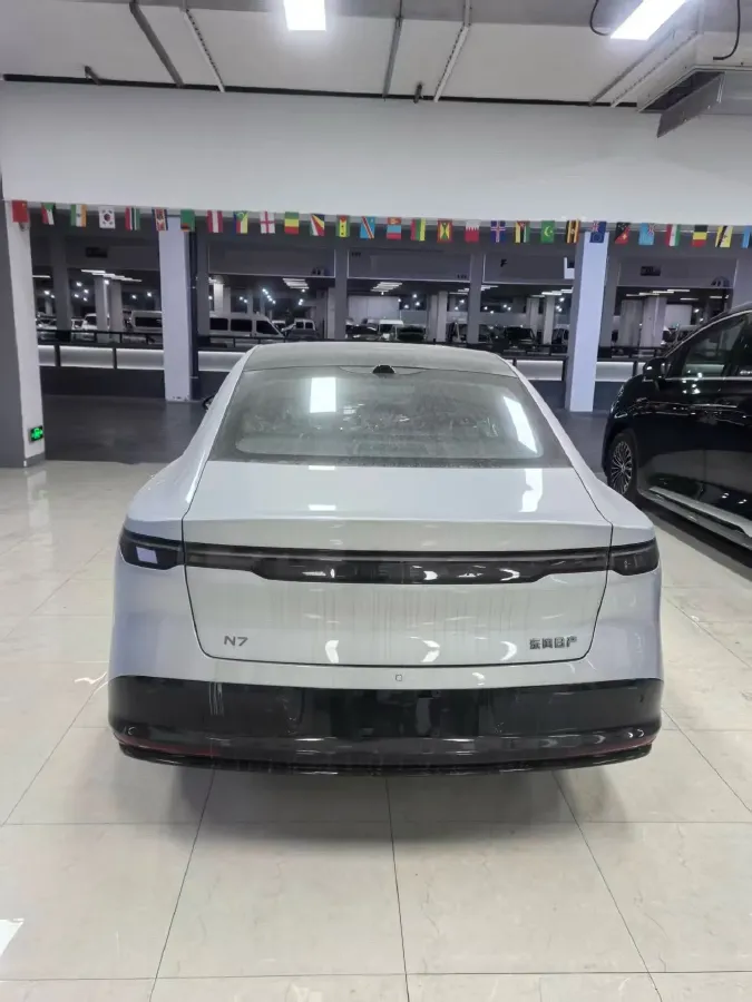 2025 Nissan N7 BEV 73KWH,autocango,china used car exporter,china ev exporter,chinese used car exporter,chinese used ev exporter