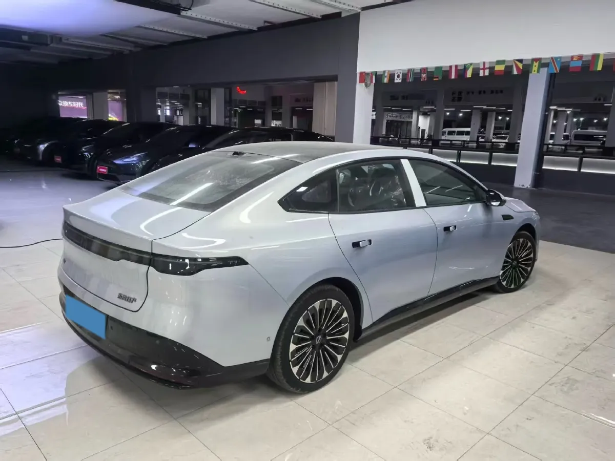 2025 Nissan N7 BEV 73KWH,autocango,china used car exporter,china ev exporter,chinese used car exporter,chinese used ev exporter