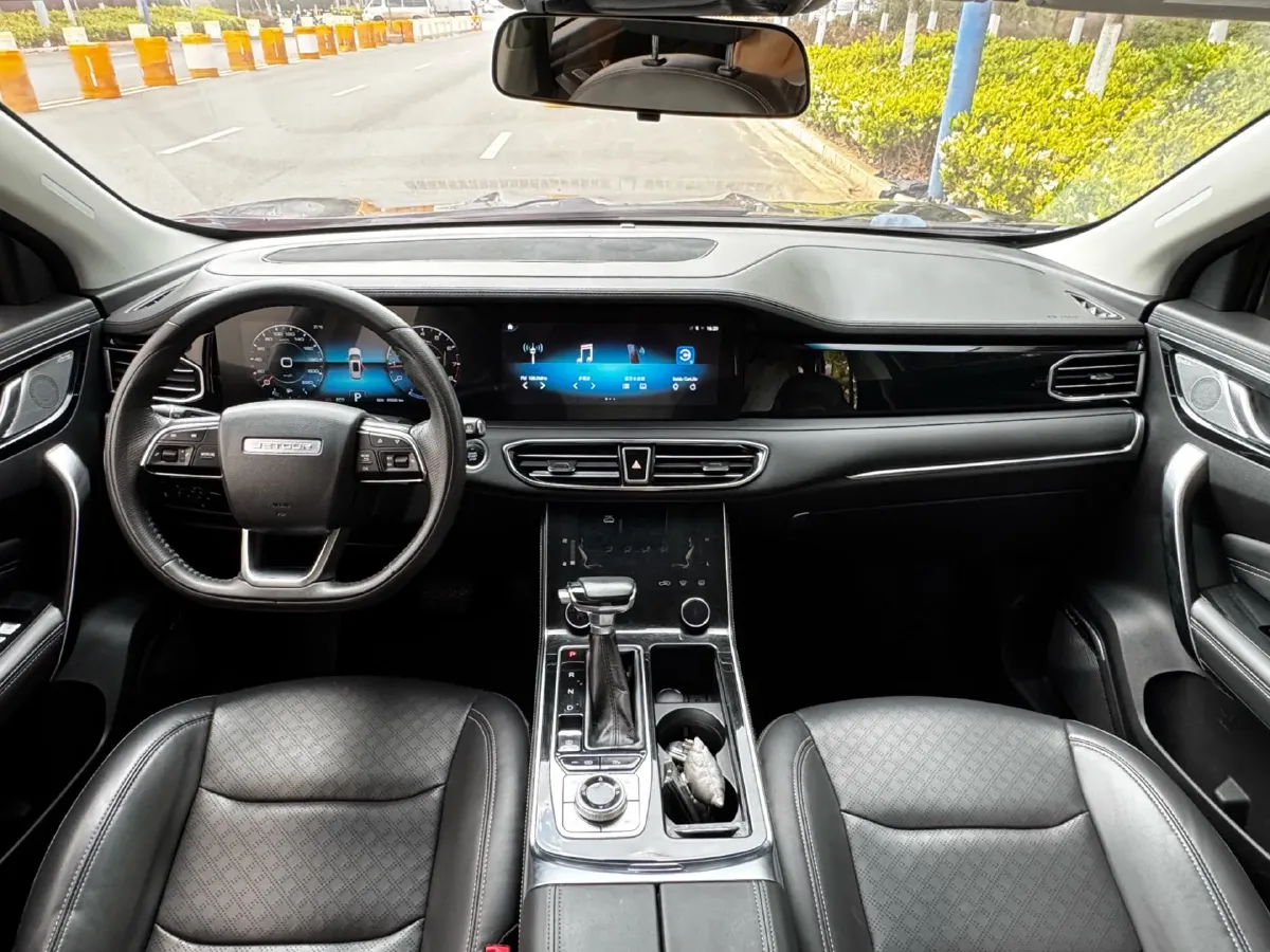 2020 Jetour X90 1.5T 156HP L4 6DCT,autocango,china used car exporter,china ev exporter,chinese used car exporter,chinese used ev exporter