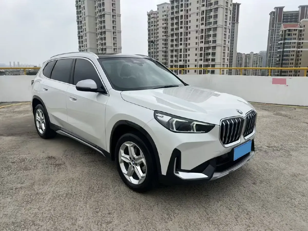 2023 BMW X1 1.5T 156HP L3 7DCT,autocango,china used car exporter,china ev exporter,chinese used car exporter,chinese used ev exporter