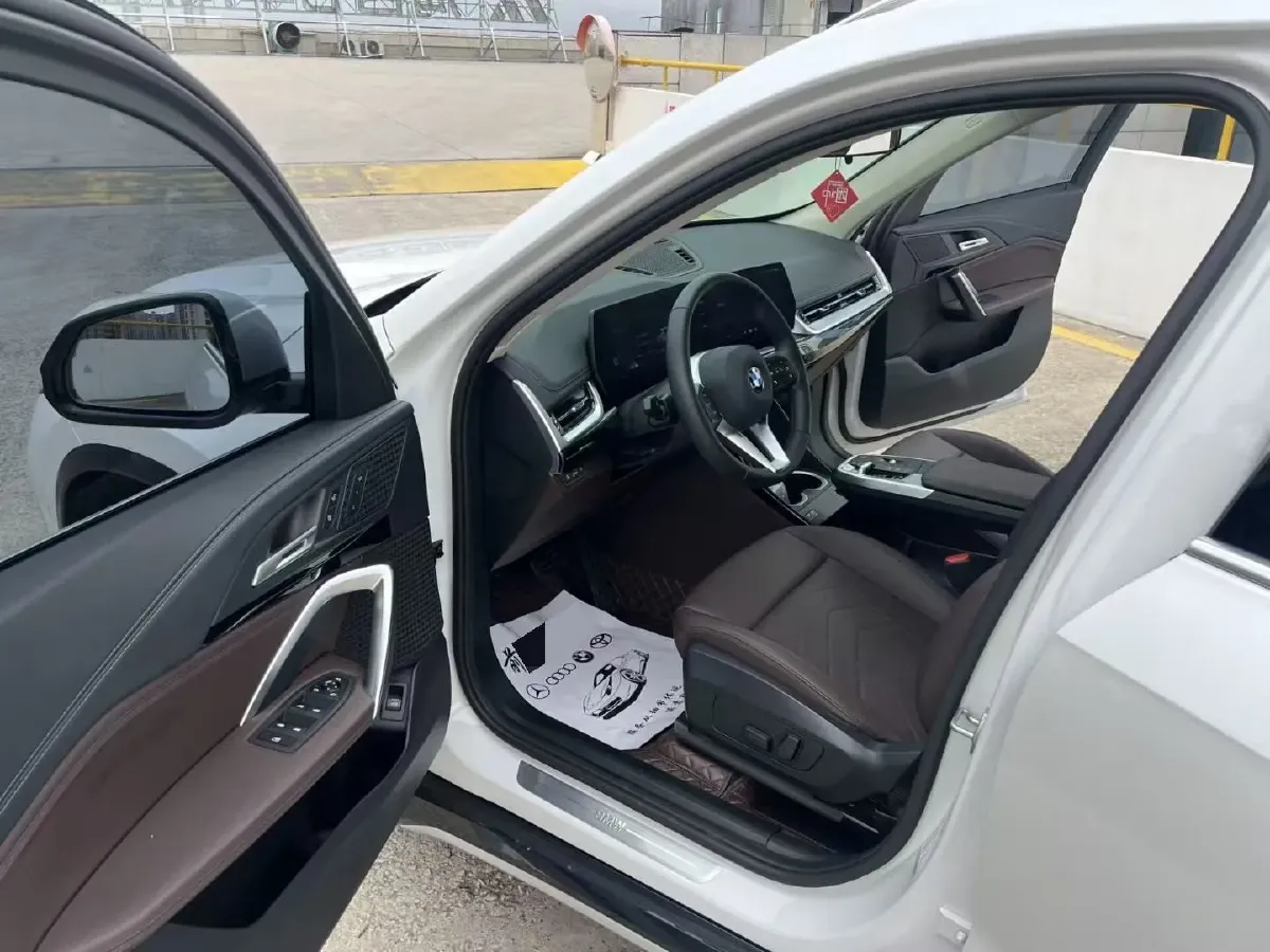 2023 BMW X1 1.5T 156HP L3 7DCT,autocango,china used car exporter,china ev exporter,chinese used car exporter,chinese used ev exporter