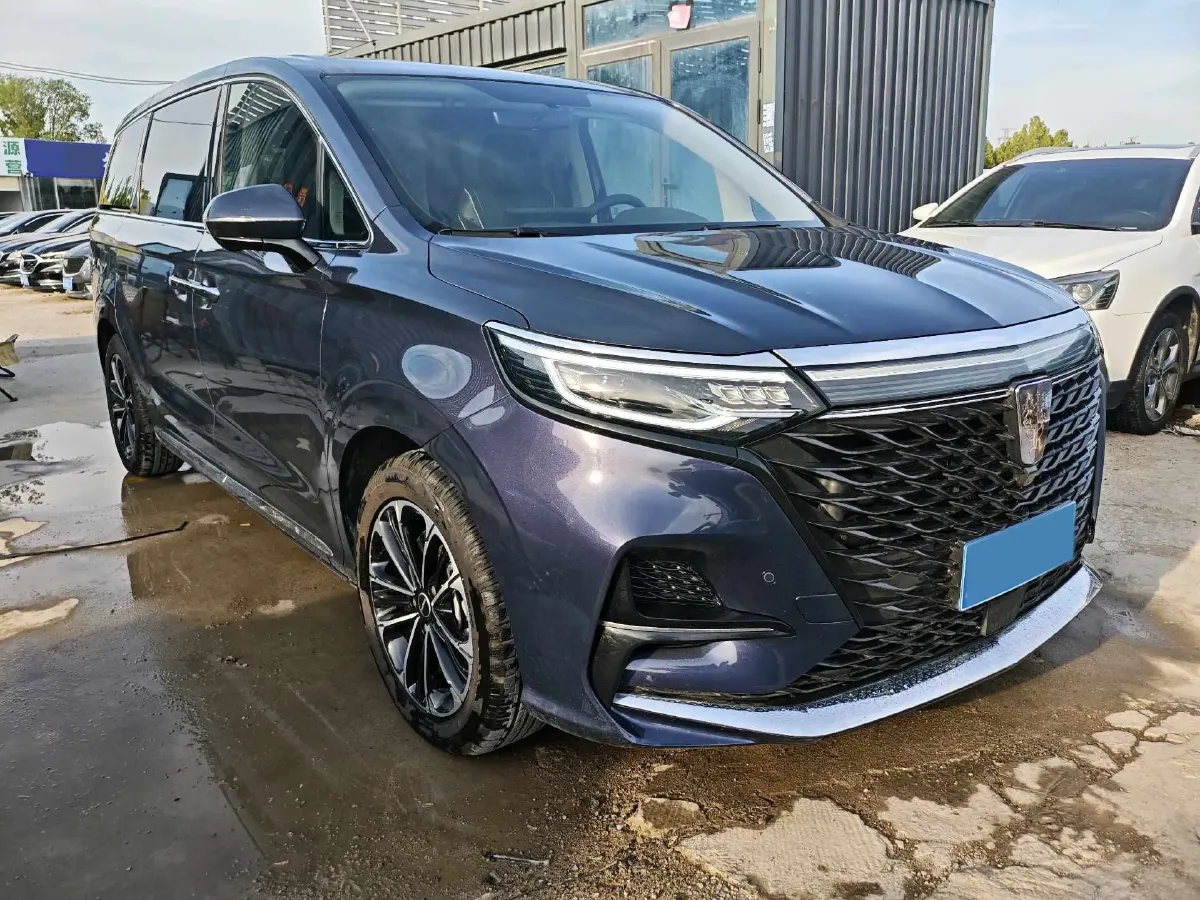 2022 Roewe iMAX8 2.0T 234HP L4 8AT,autocango,china used car exporter,china ev exporter,chinese used car exporter,chinese used ev exporter