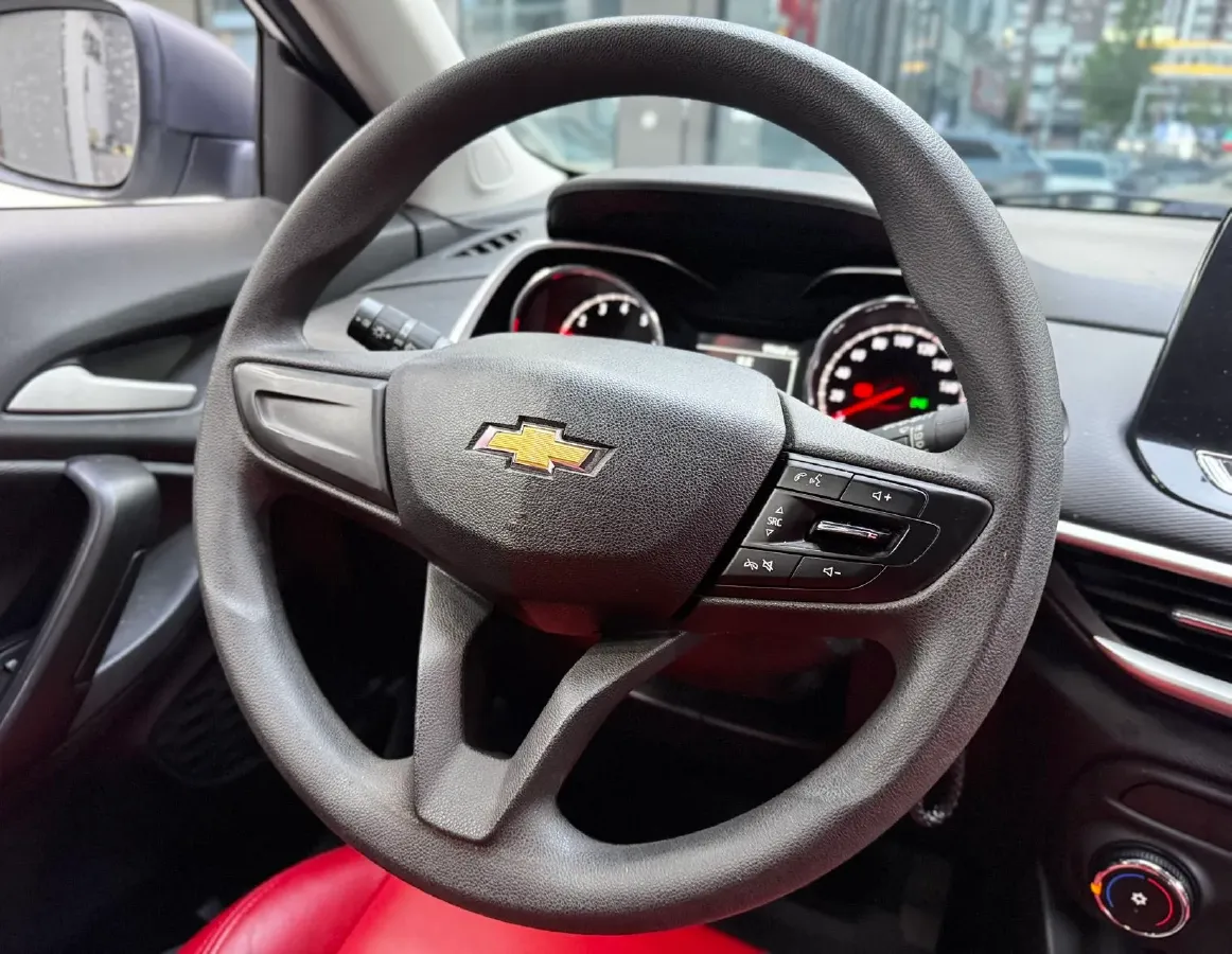 2019 Chevrolet Trax 1.0T 125HP L3 6AT,autocango,china used car exporter,china ev exporter,chinese used car exporter,chinese used ev exporter