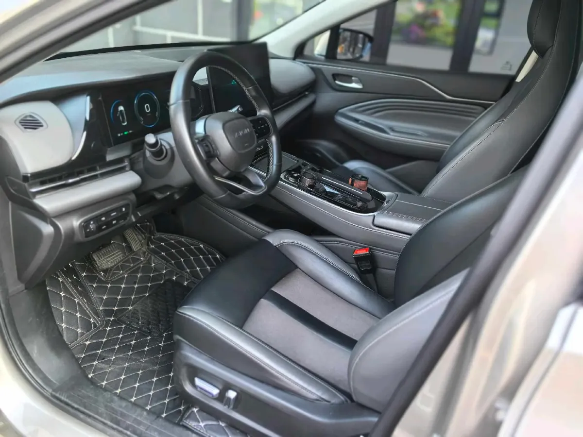 2022 LYNK&CO 02 2.0T 190HP L4 7DCT,autocango,china used car exporter,china ev exporter,chinese used car exporter,chinese used ev exporter