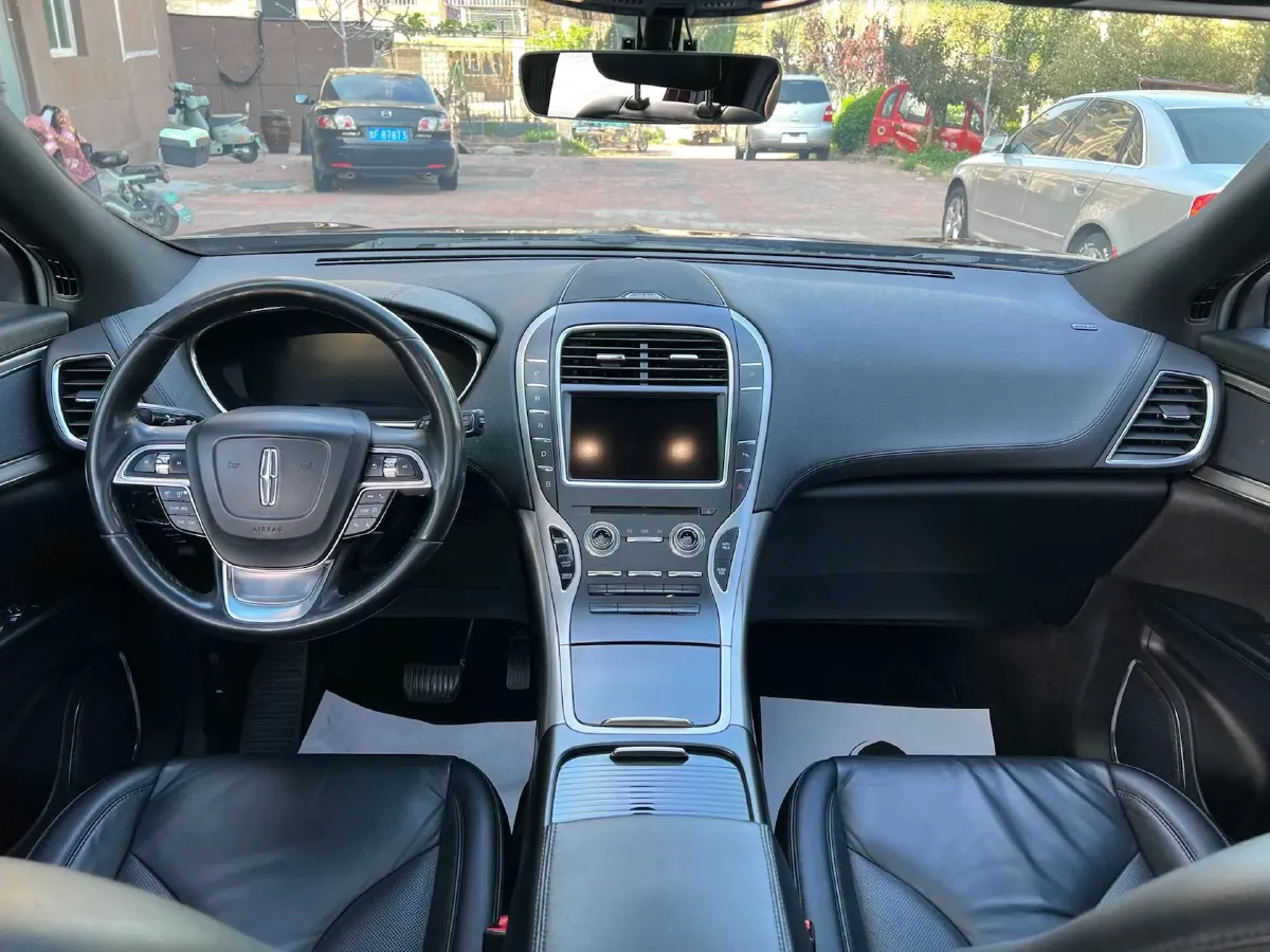 2019 Lincoln Nautilus 2.0T 224HP L4 8AT,autocango,china used car exporter,china ev exporter,chinese used car exporter,chinese used ev exporter