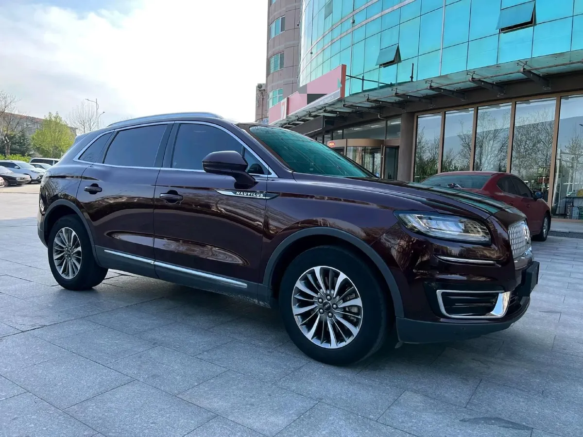 2019 Lincoln Nautilus 2.0T 224HP L4 8AT,autocango,china used car exporter,china ev exporter,chinese used car exporter,chinese used ev exporter