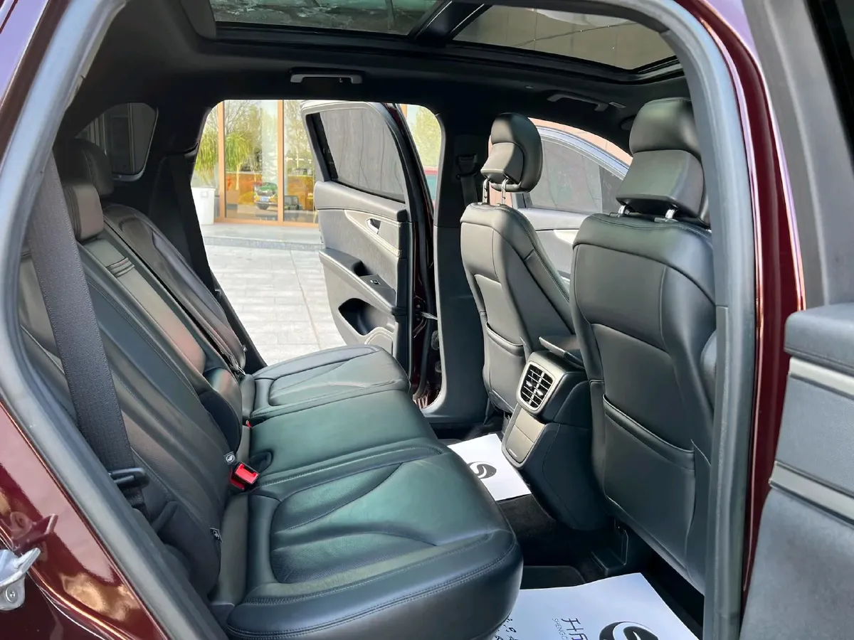 2019 Lincoln Nautilus 2.0T 224HP L4 8AT,autocango,china used car exporter,china ev exporter,chinese used car exporter,chinese used ev exporter
