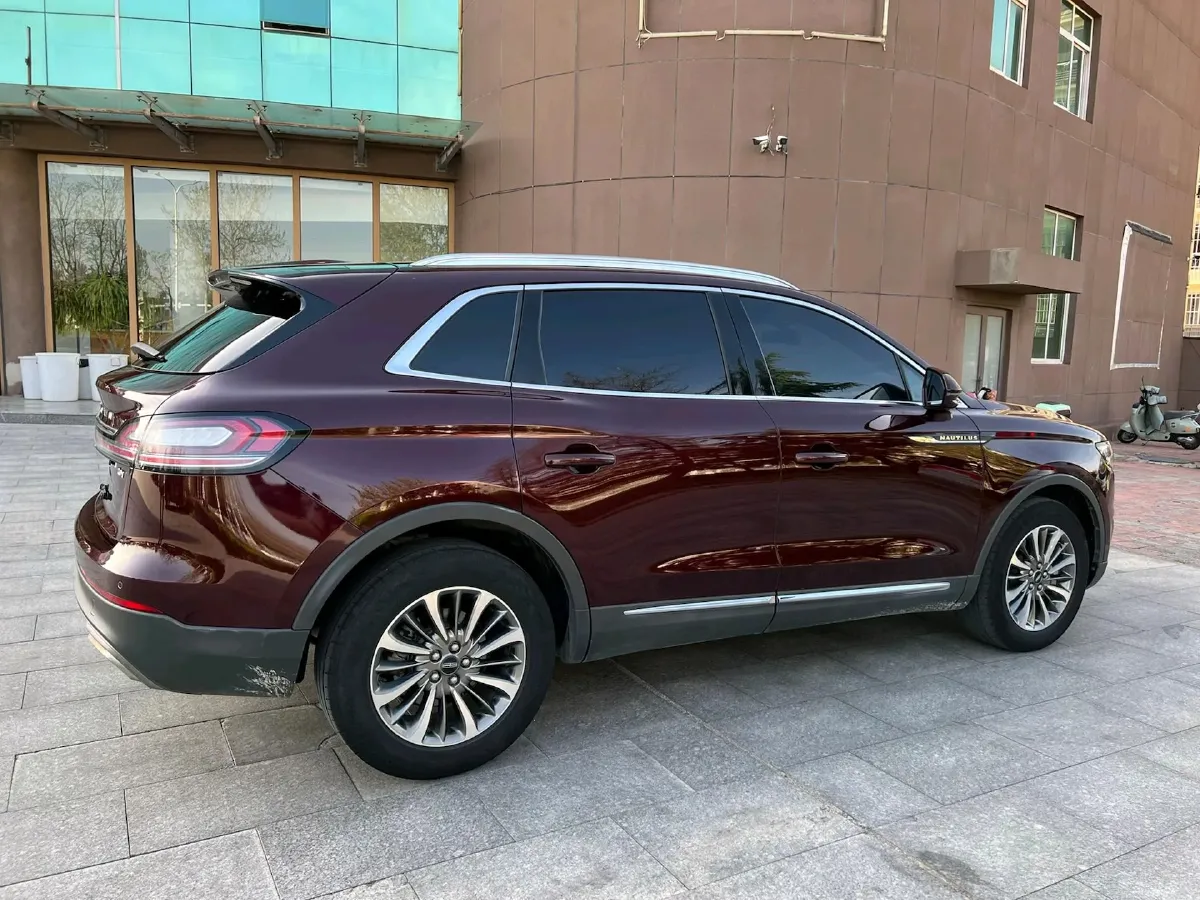 2019 Lincoln Nautilus 2.0T 224HP L4 8AT,autocango,china used car exporter,china ev exporter,chinese used car exporter,chinese used ev exporter