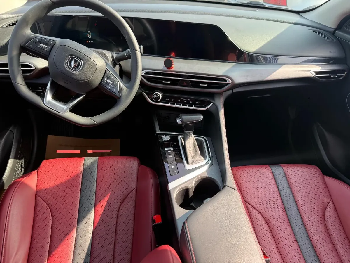 2021 ChangAn Eado 1.4T 160HP L4 7DCT,autocango,china used car exporter,china ev exporter,chinese used car exporter,chinese used ev exporter