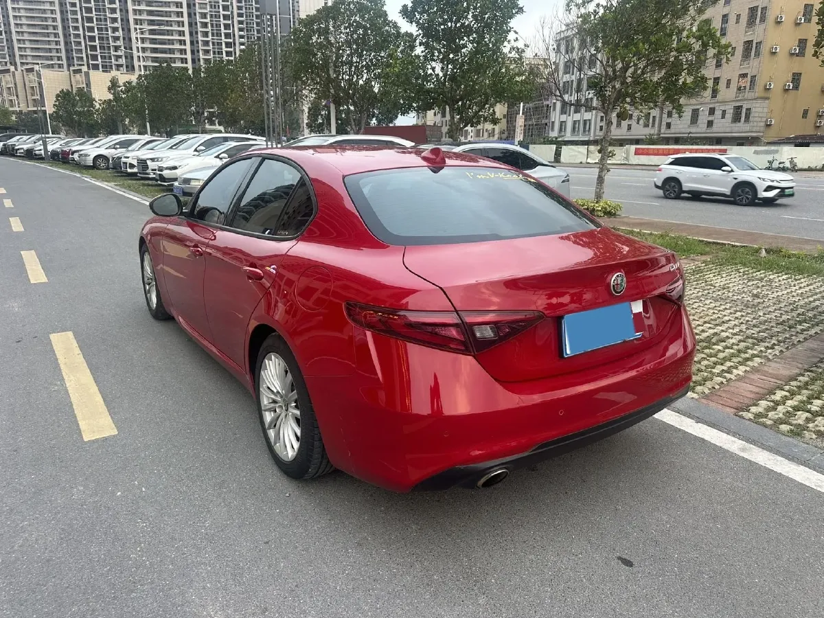 2017 Toyota Highlander 2.0T 220HP L4 6AT,autocango,china used car exporter,china ev exporter,chinese used car exporter,chinese used ev exporter