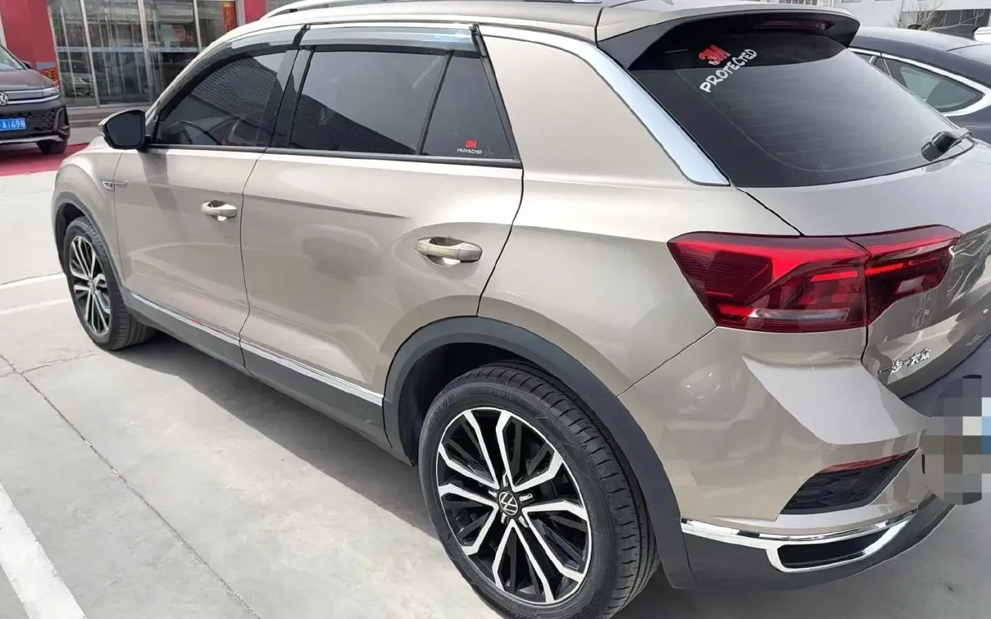 2021 Volkswagen T-Roc 1.4T 150HP L4 7DCT,autocango,china used car exporter,china ev exporter,chinese used car exporter,chinese used ev exporter