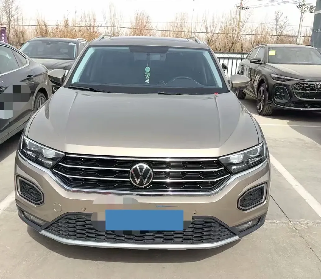 2021 Volkswagen T-Roc 1.4T 150HP L4 7DCT,autocango,china used car exporter,china ev exporter,chinese used car exporter,chinese used ev exporter