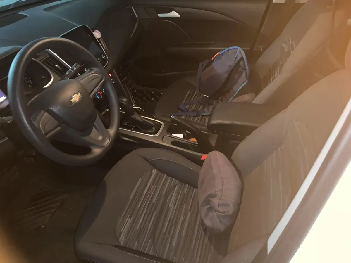 2019 Chevrolet Cavalier 1.5L 113HP L4 6AT,autocango,china used car exporter,china ev exporter,chinese used car exporter,chinese used ev exporter