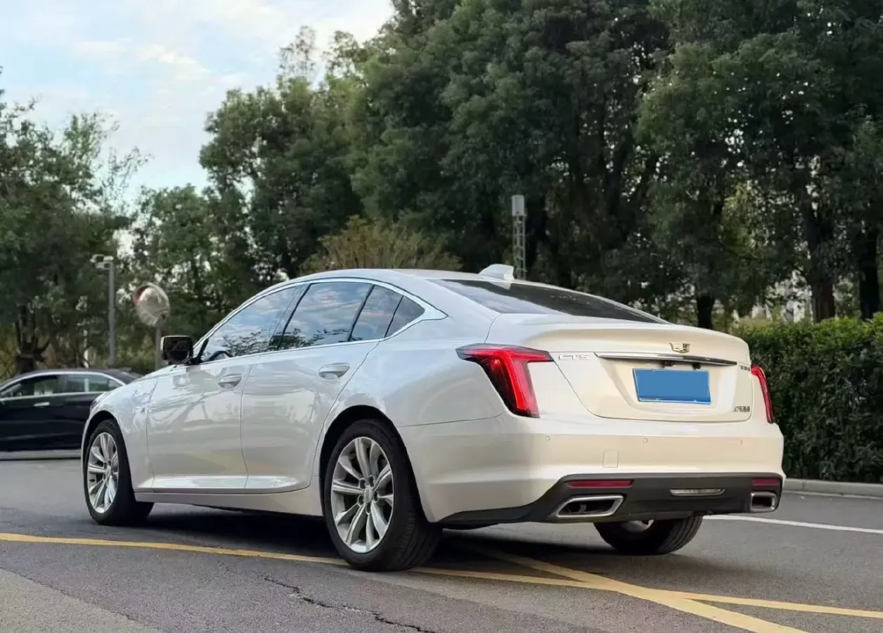 2024 Cadillac CT5 2.0T 237HP L4 10AT,autocango,china used car exporter,china ev exporter,chinese used car exporter,chinese used ev exporter