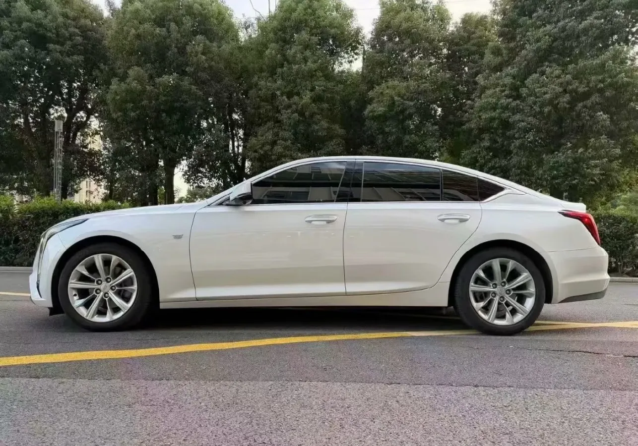 2024 Cadillac CT5 2.0T 237HP L4 10AT,autocango,china used car exporter,china ev exporter,chinese used car exporter,chinese used ev exporter
