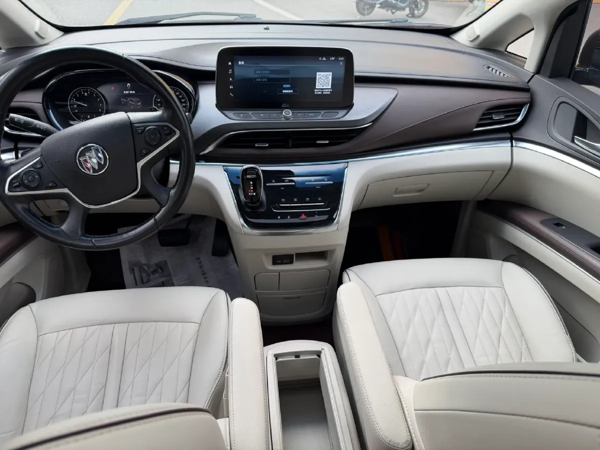 2022 Buick GL8 2.0T 237HP L4 9AT,autocango,china used car exporter,china ev exporter,chinese used car exporter,chinese used ev exporter