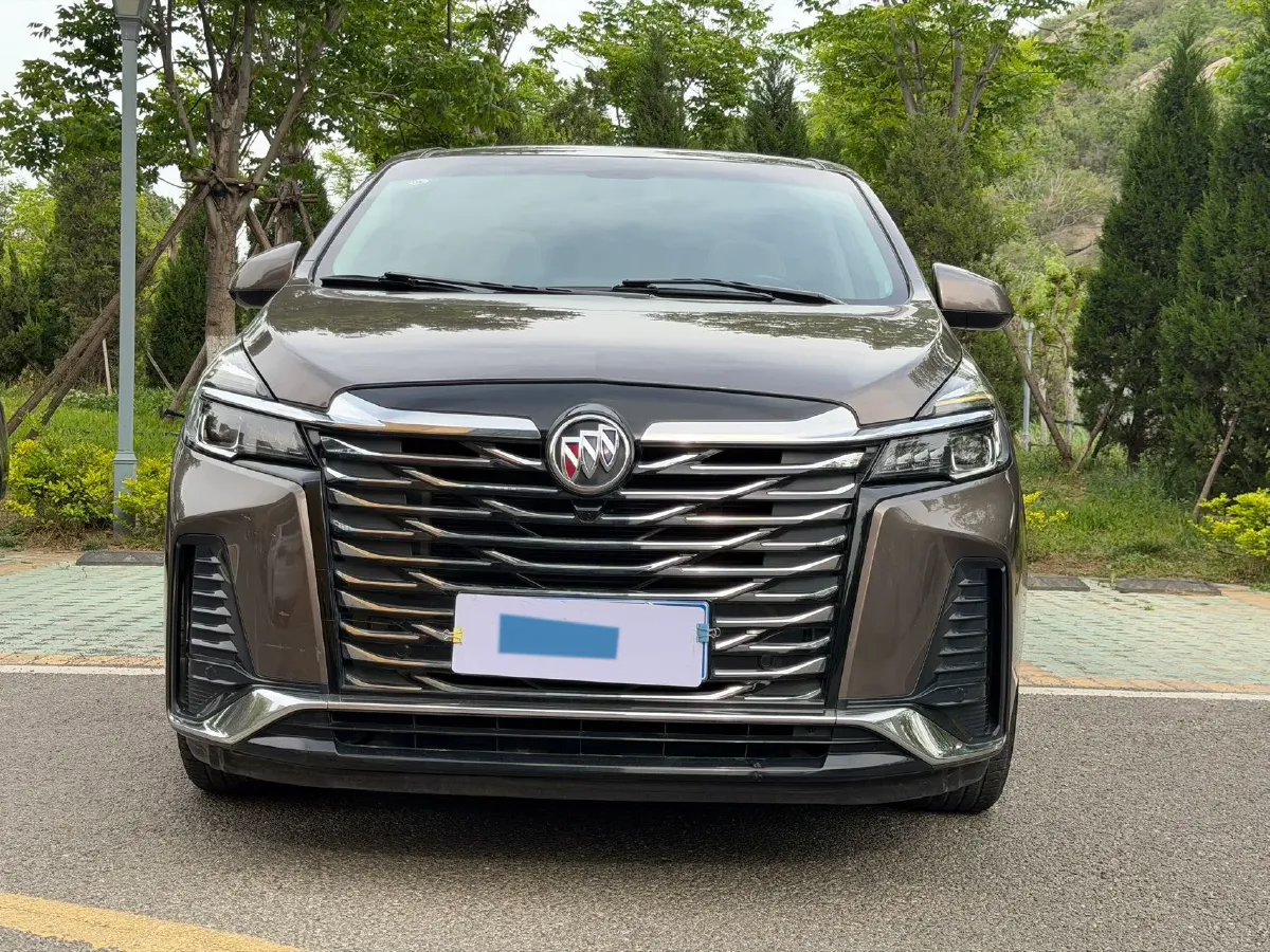 2022 Buick GL8 2.0T 237HP L4 9AT,autocango,china used car exporter,china ev exporter,chinese used car exporter,chinese used ev exporter