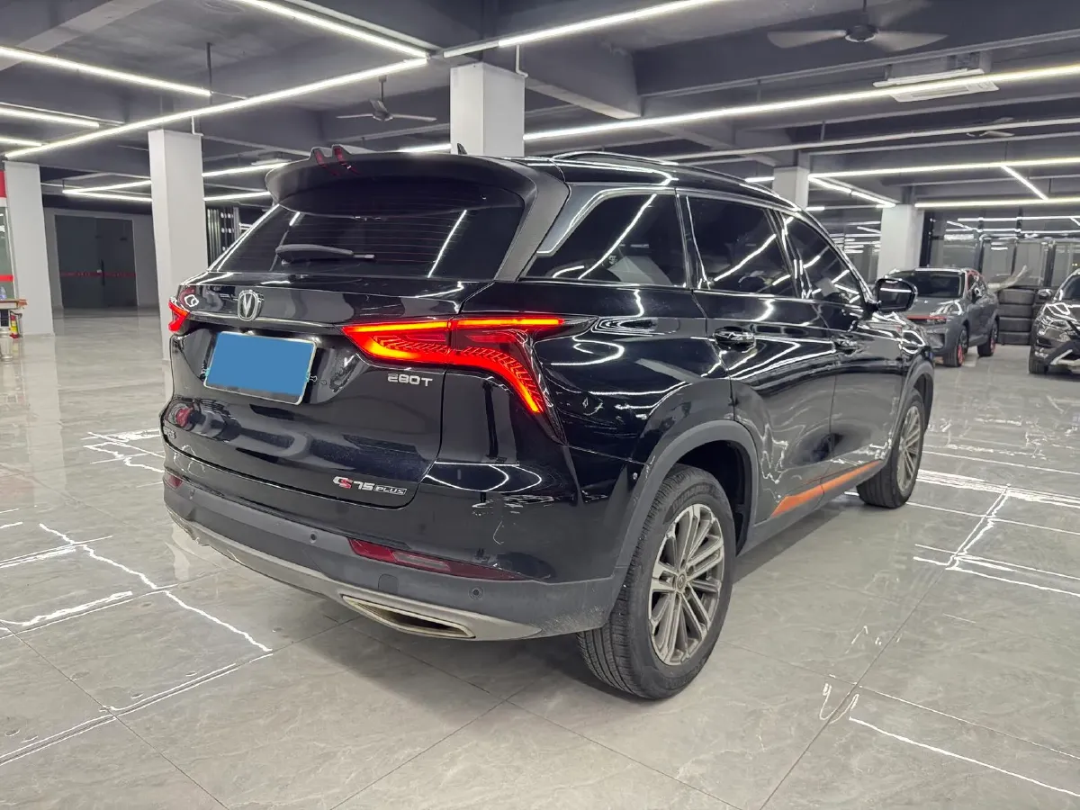 2021 ChangAn CS75 Plus 1.5T 178HP L4 6AT,autocango,china used car exporter,china ev exporter,chinese used car exporter,chinese used ev exporter