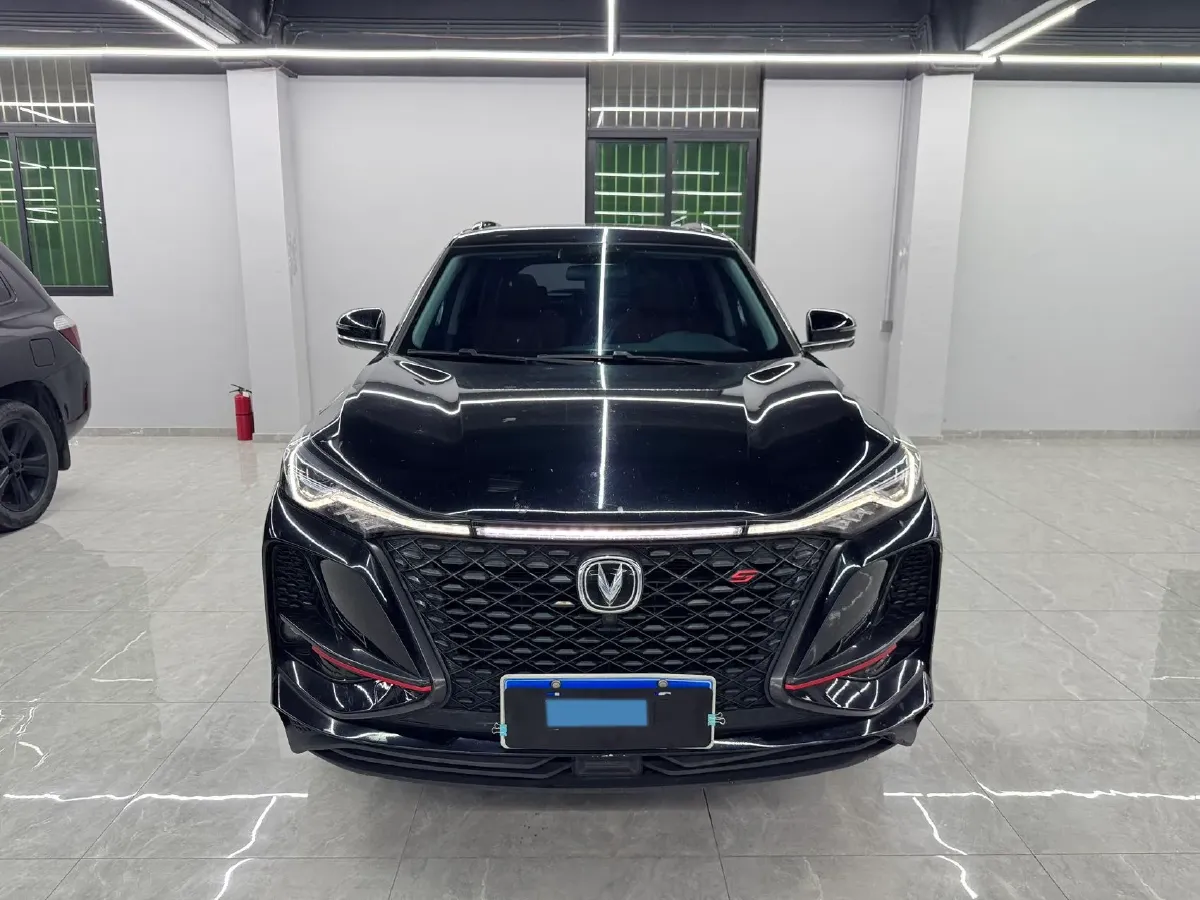 2021 ChangAn CS75 Plus 1.5T 178HP L4 6AT,autocango,china used car exporter,china ev exporter,chinese used car exporter,chinese used ev exporter