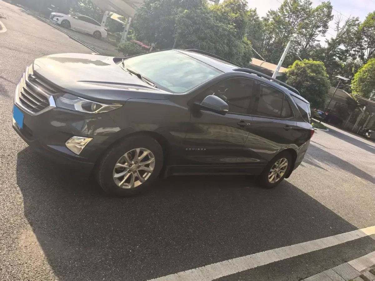 2018 Chevrolet Equinox 1.5T 180HP L4 6AT,autocango,china used car exporter,china ev exporter,chinese used car exporter,chinese used ev exporter