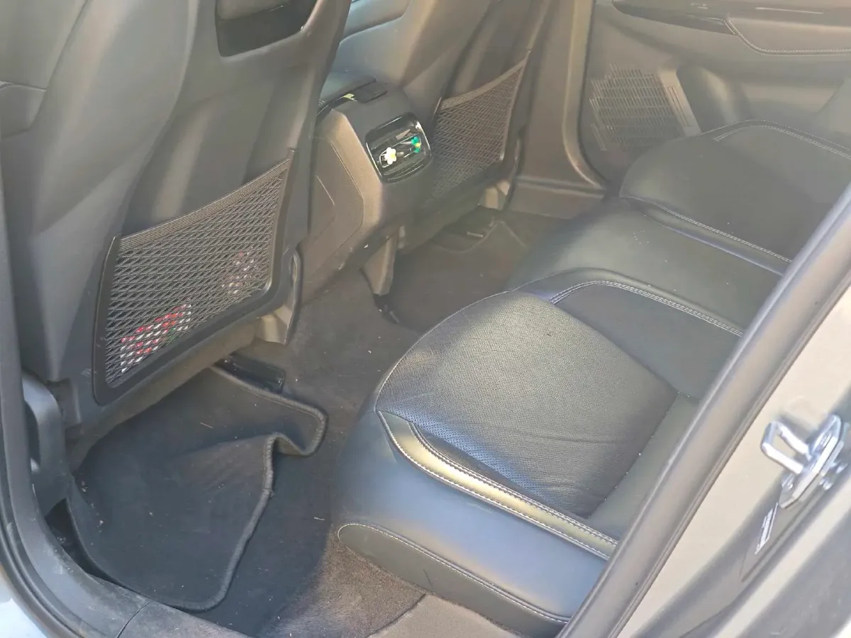 2022 LYNK&CO 03 2.0T 190HP L4 7DCT,autocango,china used car exporter,china ev exporter,chinese used car exporter,chinese used ev exporter