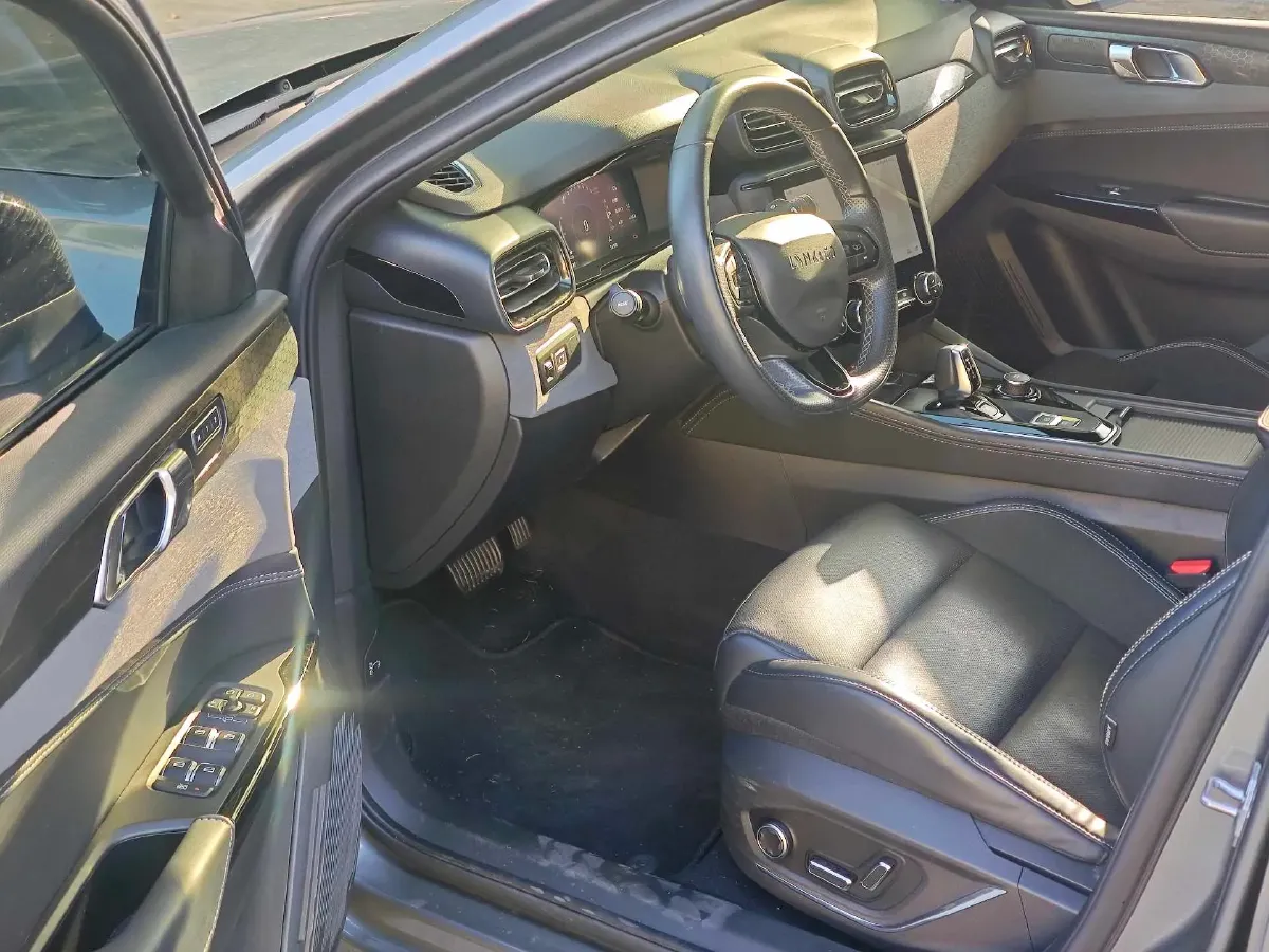 2022 LYNK&CO 03 2.0T 190HP L4 7DCT,autocango,china used car exporter,china ev exporter,chinese used car exporter,chinese used ev exporter