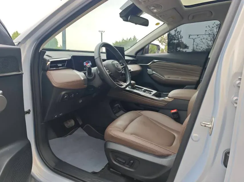 2024 GAC Trumpchi GS4 1.5T 177HP L4 7DCT,autocango,china used car exporter,china ev exporter,chinese used car exporter,chinese used ev exporter