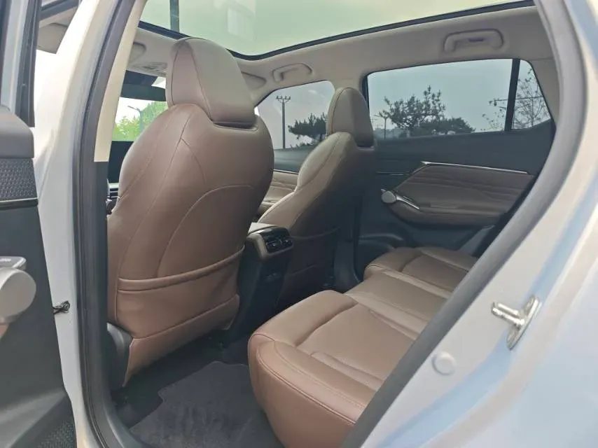 2024 GAC Trumpchi GS4 1.5T 177HP L4 7DCT,autocango,china used car exporter,china ev exporter,chinese used car exporter,chinese used ev exporter