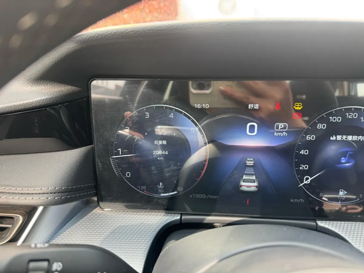 2024 HongQi H5 2.0T 224HP L4 8AT,autocango,china used car exporter,china ev exporter,chinese used car exporter,chinese used ev exporter