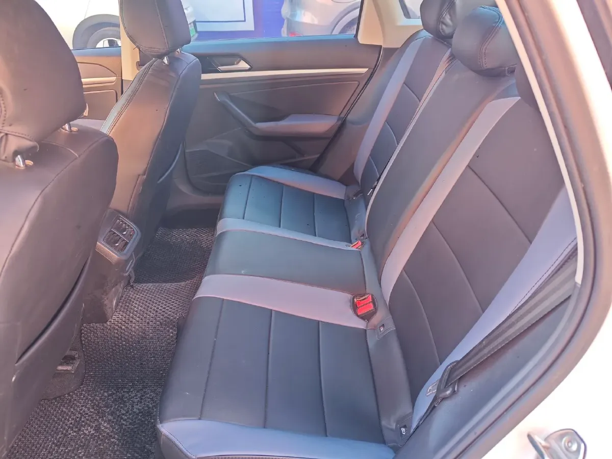 2024 Volkswagen Lavida 1.5L 110HP L4 6AT,autocango,china used car exporter,china ev exporter,chinese used car exporter,chinese used ev exporter