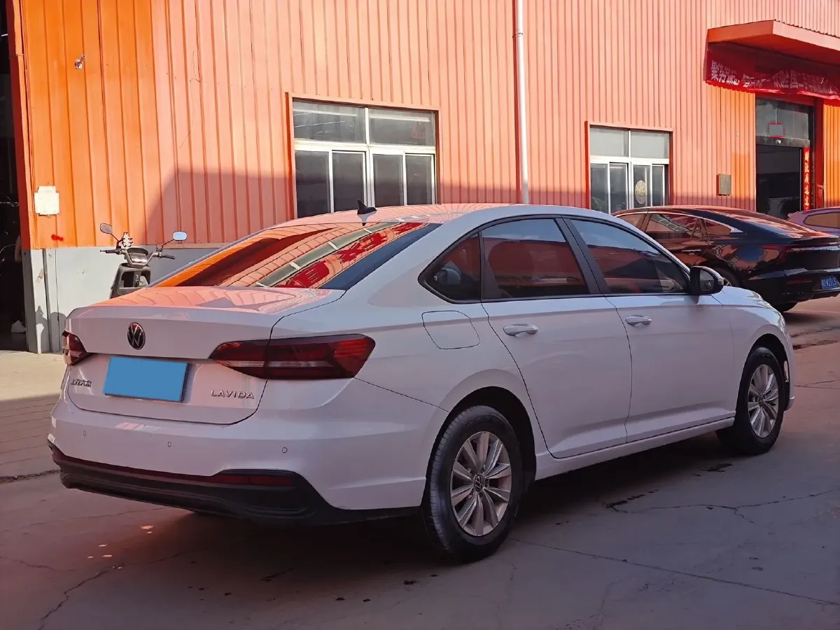 2024 Volkswagen Lavida 1.5L 110HP L4 6AT,autocango,china used car exporter,china ev exporter,chinese used car exporter,chinese used ev exporter