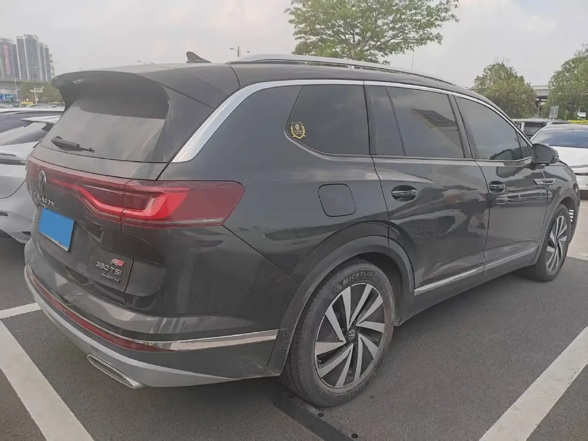 2021 Volkswagen Talagon 2.0T 220HP L4 7DCT,autocango,china used car exporter,china ev exporter,chinese used car exporter,chinese used ev exporter
