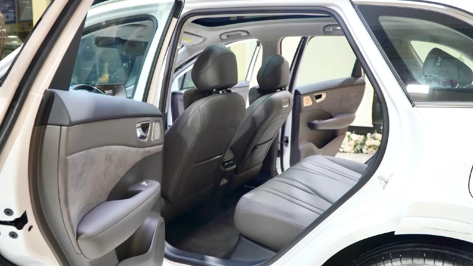 2025 HIMA Shangjie H5 REEV 98HP REEV,autocango,china used car exporter,china ev exporter,chinese used car exporter,chinese used ev exporter