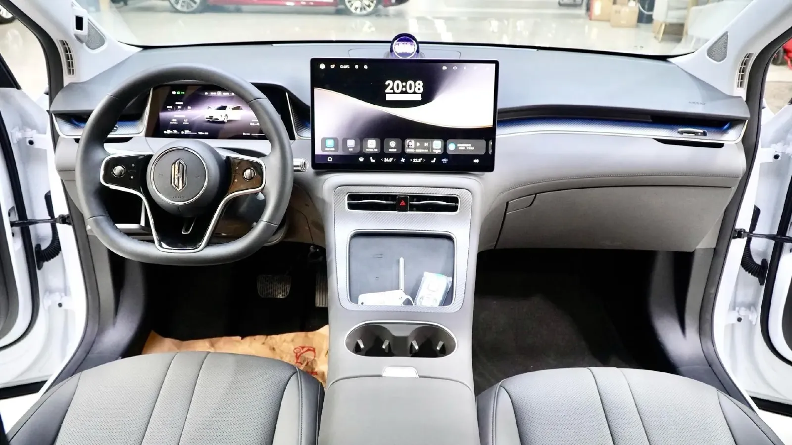 2025 HIMA Shangjie H5 REEV 98HP REEV,autocango,china used car exporter,china ev exporter,chinese used car exporter,chinese used ev exporter