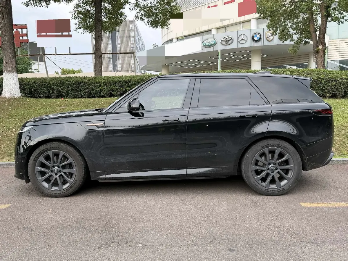 2023 Land Rover Range Rover Sport 3.0T 400HP L6 8AT,autocango,china used car exporter,china ev exporter,chinese used car exporter,chinese used ev exporter