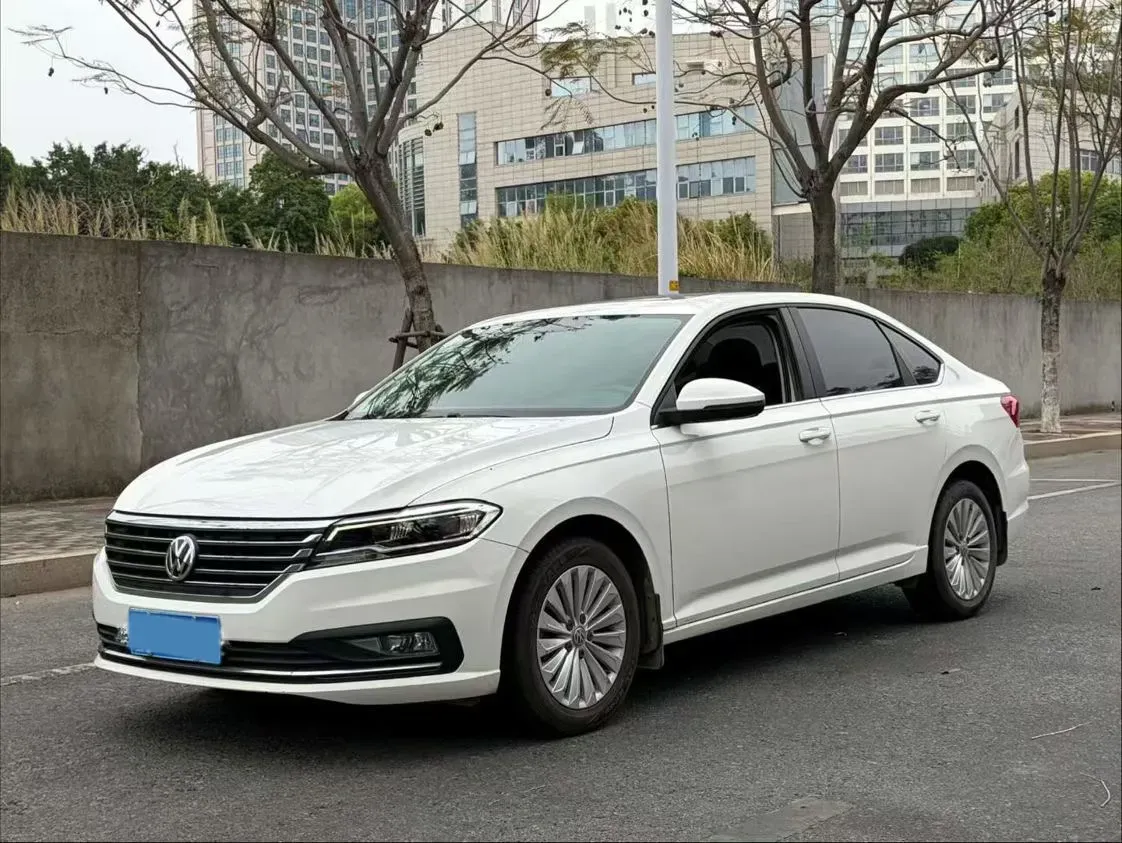 2018 Volkswagen Lavida 1.2T 116HP L4 7DCT,autocango,china used car exporter,china ev exporter,chinese used car exporter,chinese used ev exporter