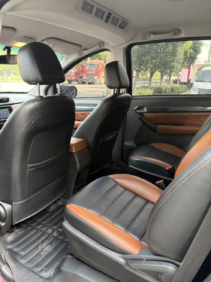 2018 Karry K60 1.5L 109HP L4 5MT,autocango,china used car exporter,china ev exporter,chinese used car exporter,chinese used ev exporter