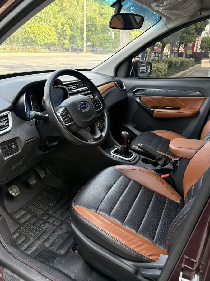 2018 Karry K60 1.5L 109HP L4 5MT,autocango,china used car exporter,china ev exporter,chinese used car exporter,chinese used ev exporter