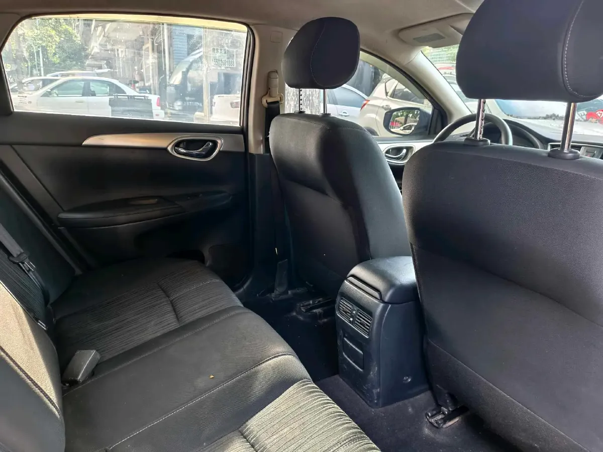 2022 Nissan Sylphy 1.6L 122HP L4 CVT,autocango,china used car exporter,china ev exporter,chinese used car exporter,chinese used ev exporter