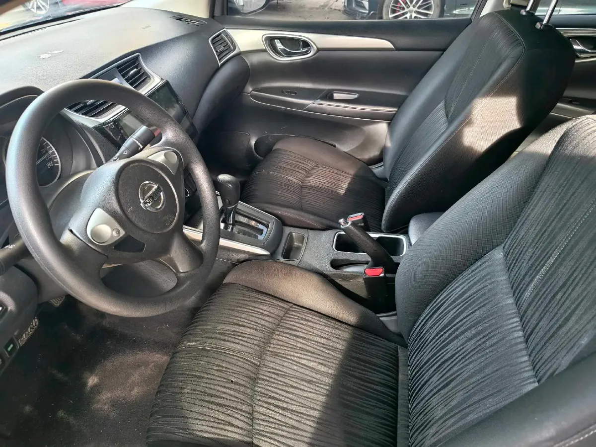 2022 Nissan Sylphy 1.6L 122HP L4 CVT,autocango,china used car exporter,china ev exporter,chinese used car exporter,chinese used ev exporter